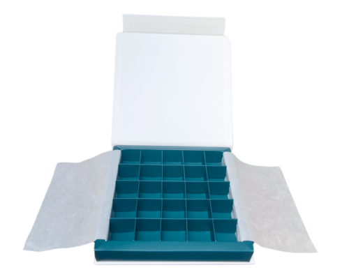 Flip flap box L188xW188xH29mm white blueberry