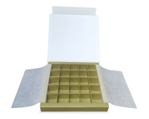 Flip flap box L188xW188xH29mm white almond