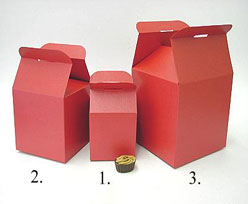 Cubebox handle small 75x75x75mm red with goldcarton
