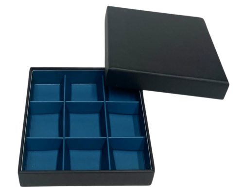 Royal box L109xW109xH24mm + compartments black blueberry